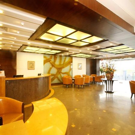 Готель Ambience Executive Pimpri-Chinchwad Інтер'єр фото