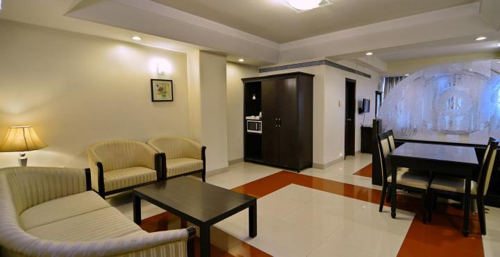 Готель Ambience Executive Pimpri-Chinchwad Екстер'єр фото