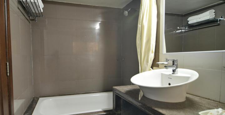 Готель Ambience Executive Pimpri-Chinchwad Екстер'єр фото