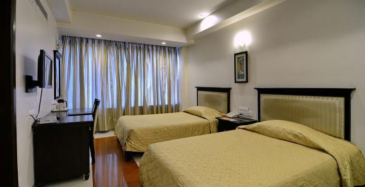 Готель Ambience Executive Pimpri-Chinchwad Екстер'єр фото