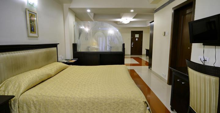Готель Ambience Executive Pimpri-Chinchwad Екстер'єр фото