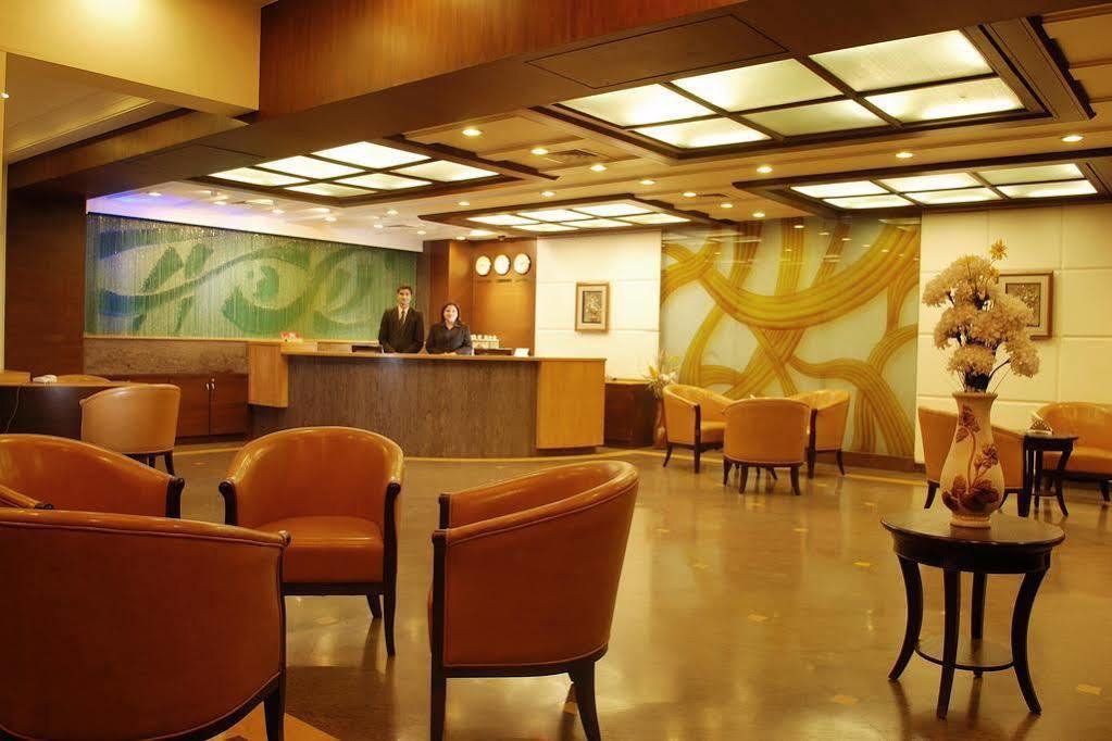 Готель Ambience Executive Pimpri-Chinchwad Екстер'єр фото