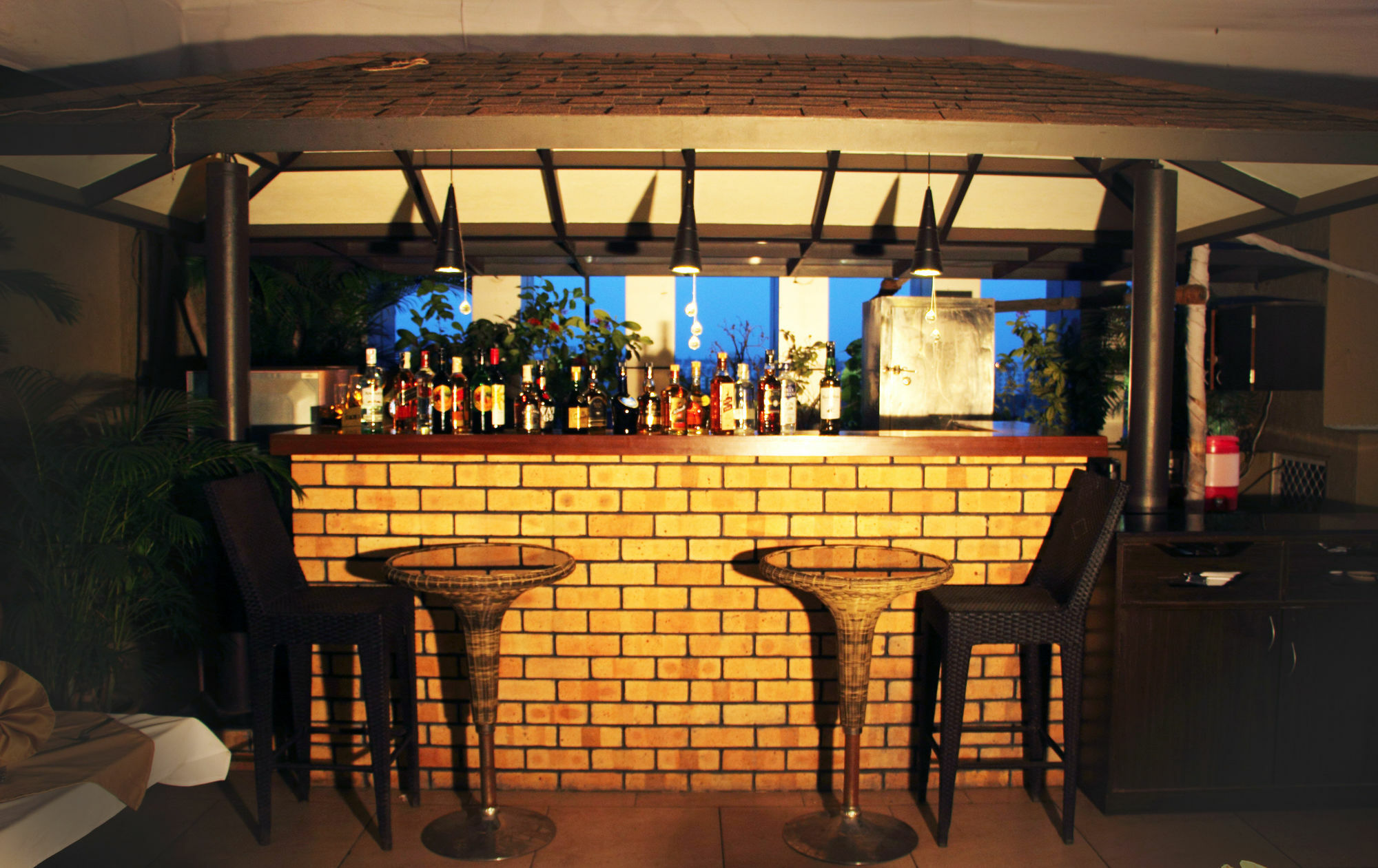Готель Ambience Executive Pimpri-Chinchwad Екстер'єр фото